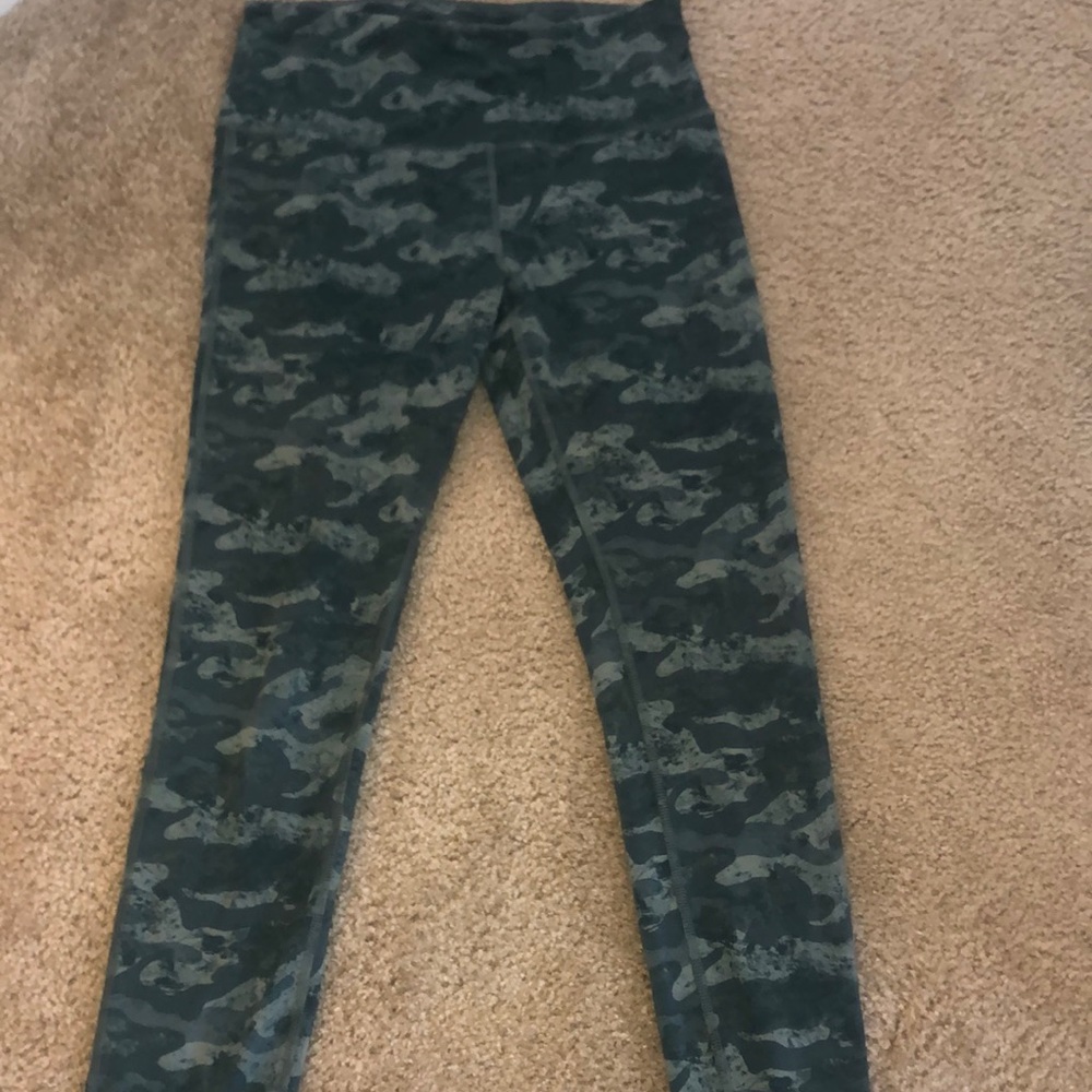 reebok camo leggings